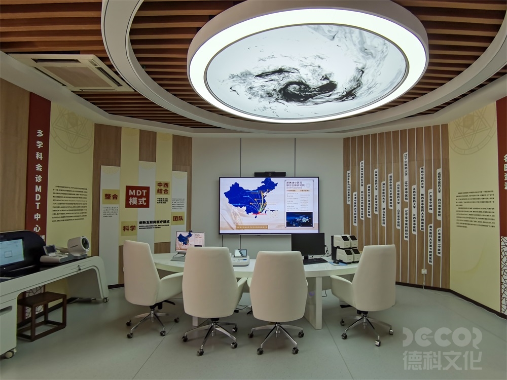 數字展廳設計中如何運用虛擬化技術實現多展覽同時進行？
